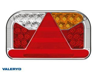 LED Baklampa Hö 240x140x55 12/24V reflex, skylt-, dim- och backljus. Bajonettanslutning LED Baklampa Hö 240x140x55 12/24V reflex, skylt-, dim- och backljus. Bajonettanslutning