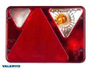 Baklampa Ajba Hö 119x135x50 med skyltbelysning och backljus.Bajonettanslutning Baklampa Ajba Hö 119x135x50 med skyltbelysning och backljus.Bajonettanslutning